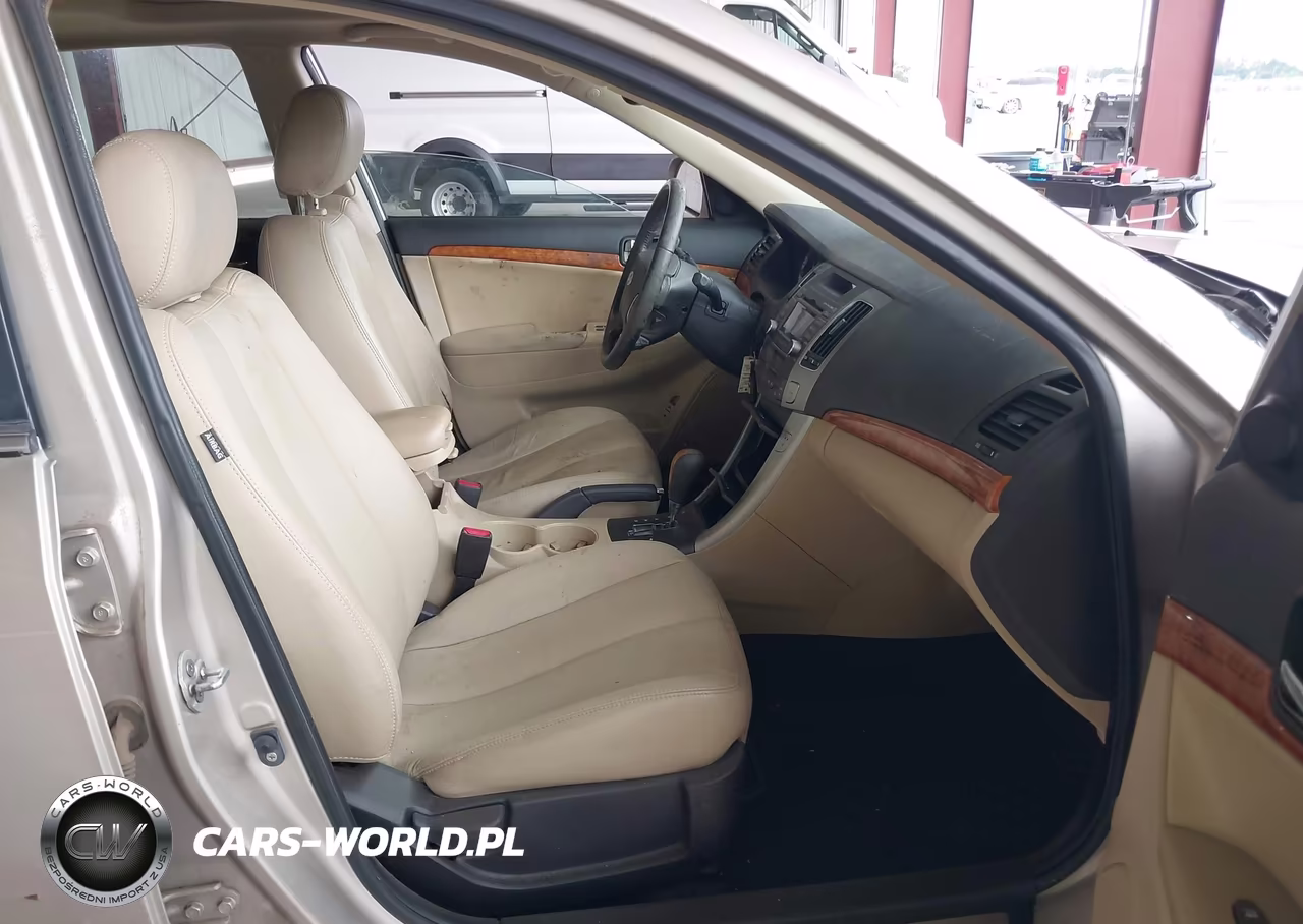 2010 Hyundai Sonata Limited VIN:5NPEU4AC1AH625893 - 5