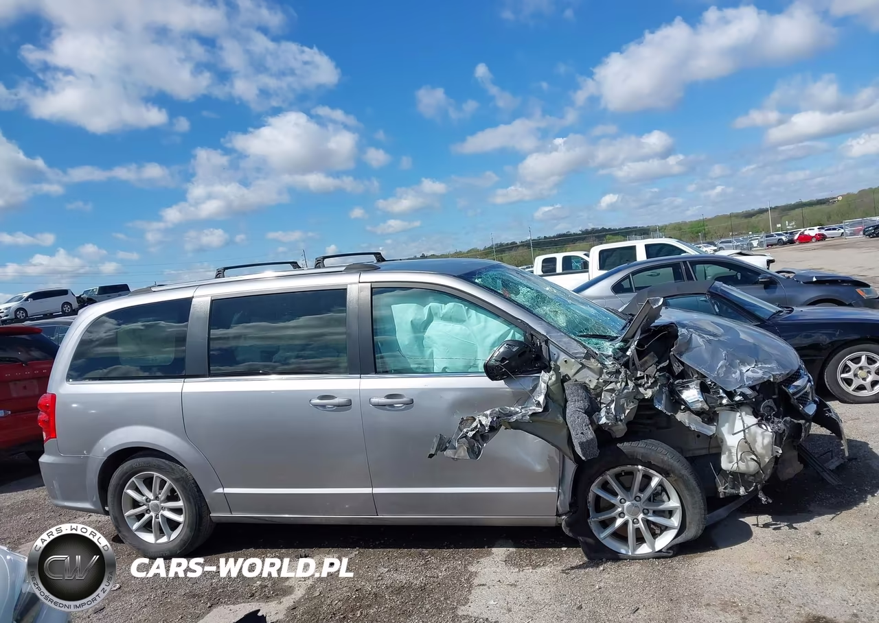 2020 Dodge Grand Caravan Sxt VIN:2C4RDGCG7LR253629 - 14