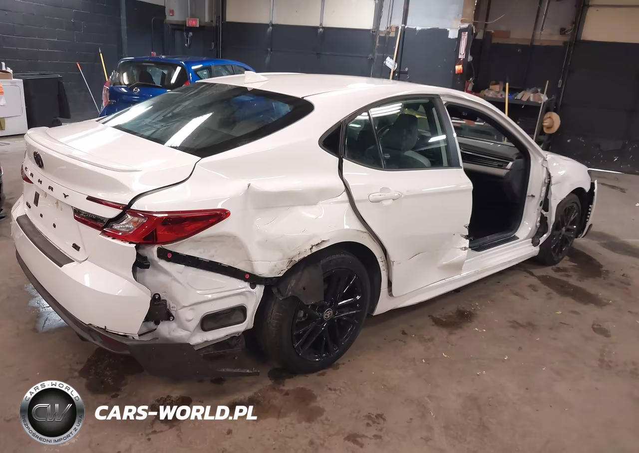 2025 Toyota Camry Se VIN:4T1DAACKXSU085356 - 4
