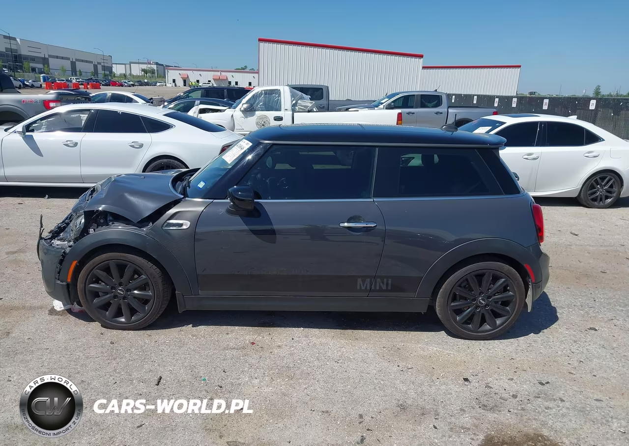 2020 Mini Hardtop Cooper S VIN:WMWXR5C0XL2M03261 - 14