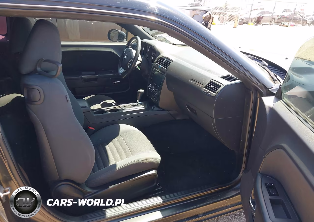 2013 Dodge Challenger Sxt VIN:2C3CDYAG6DH511973 - 5
