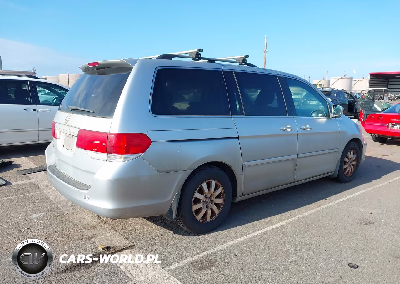 2010 Honda Odyssey Ex-L VIN:5FNRL3H63AB078574 - 4