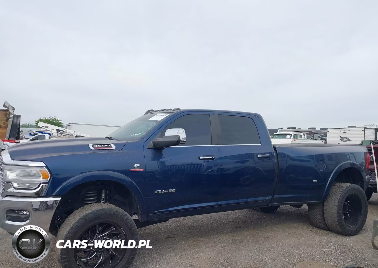 2021 Ram 3500 Laramie 4X4 8' Box VIN:3C63RRJL4MG688951 - 14