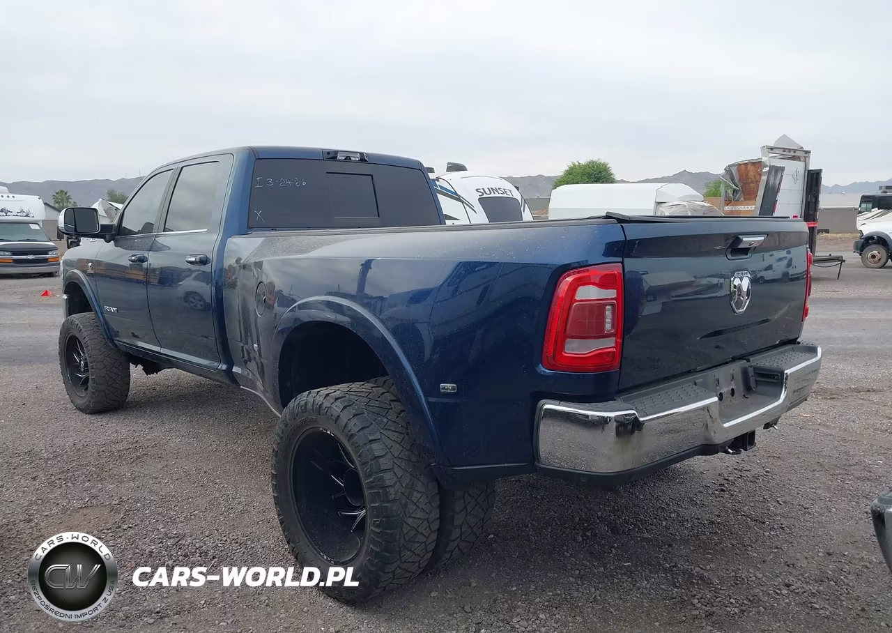 2021 Ram 3500 Laramie 4X4 8' Box VIN:3C63RRJL4MG688951 - 3
