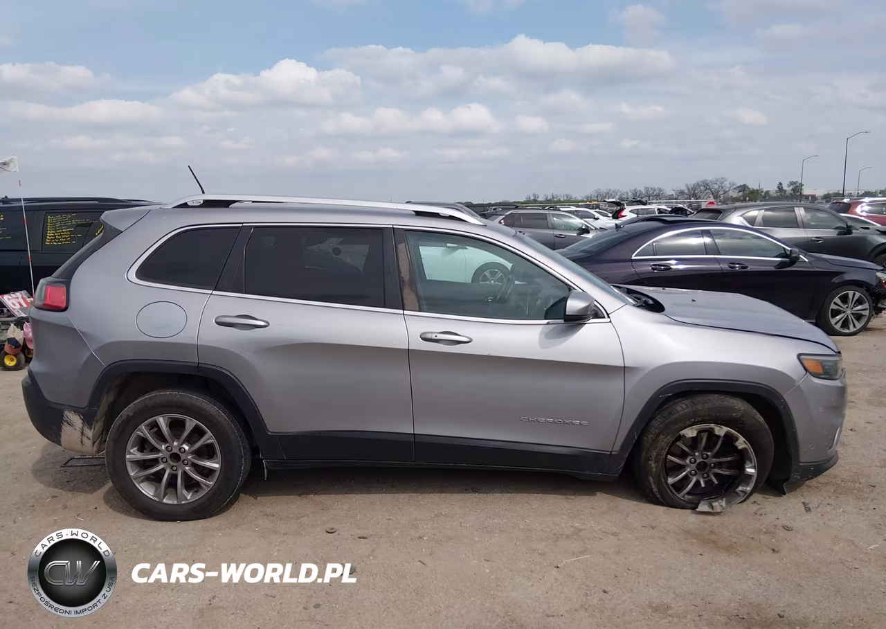 2019 Jeep Cherokee Latitude Plus Fwd VIN:1C4PJLLBXKD265711 - 13