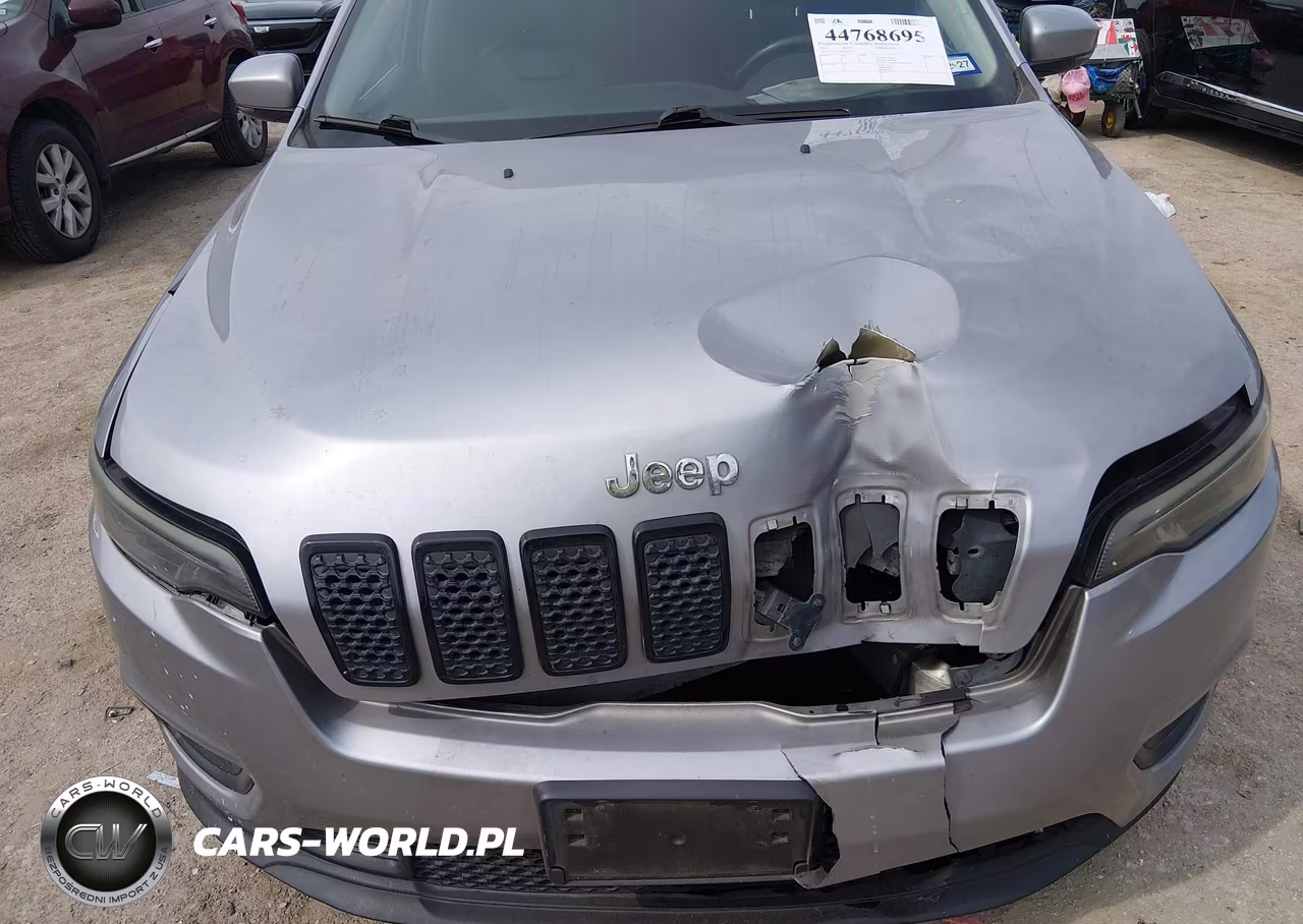 2019 Jeep Cherokee Latitude Plus Fwd VIN:1C4PJLLBXKD265711 - 6
