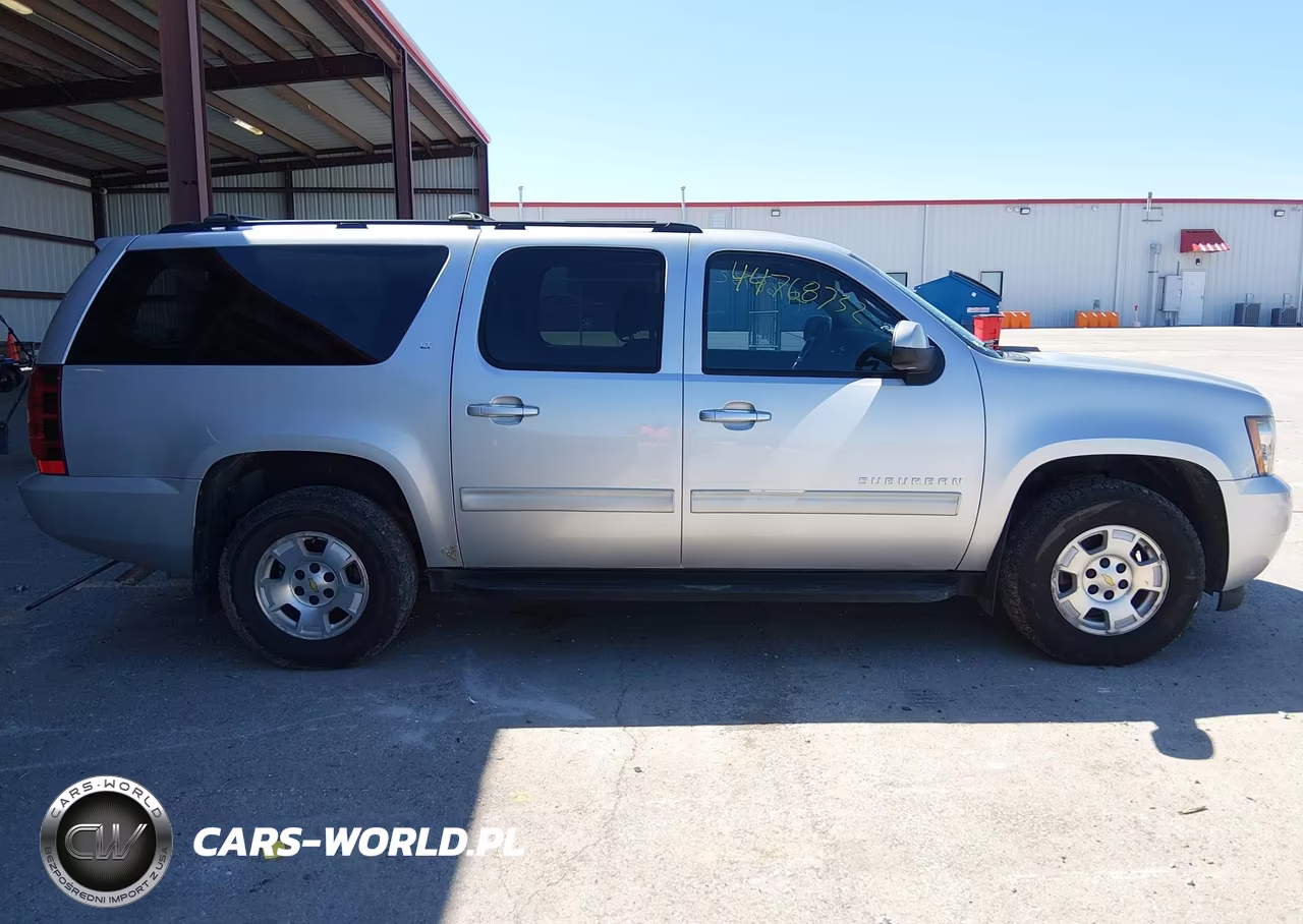 2012 Chevrolet Suburban 1500 Lt VIN:1GNSKJE72CR166266 - 14