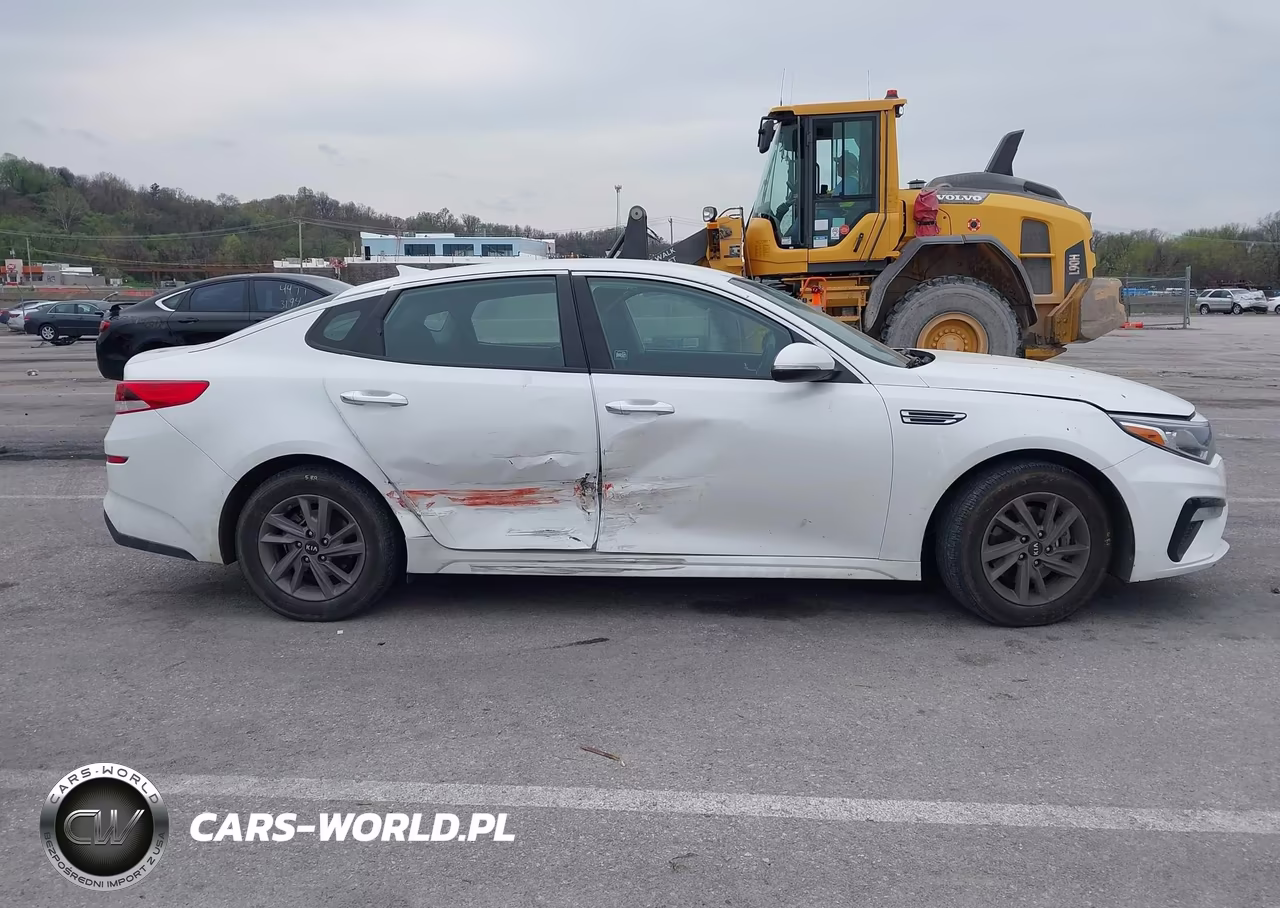 2020 Kia Optima Lx VIN:5XXGT4L39LG451918 - 14
