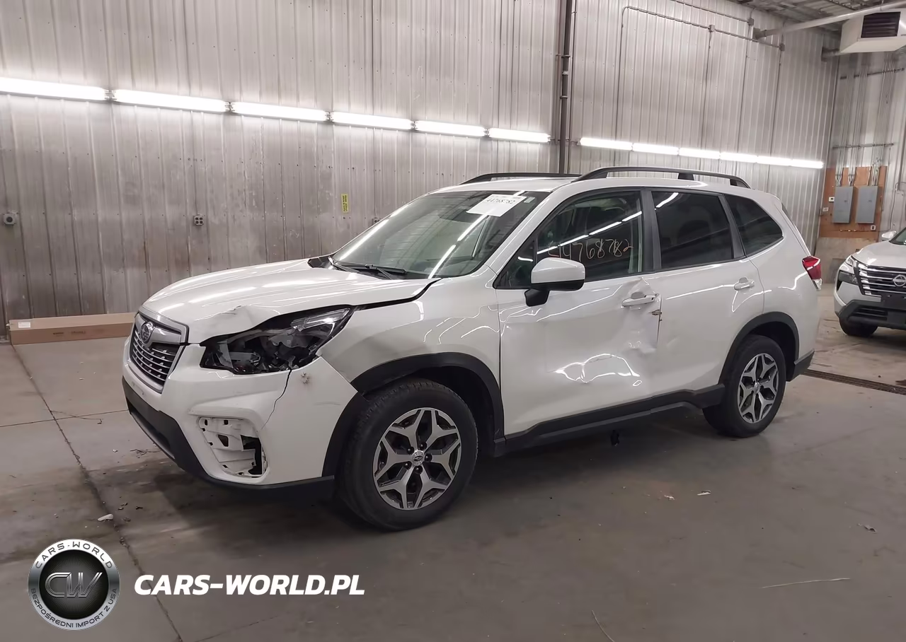 2019 Subaru Forester Premium VIN:JF2SKAGC7KH485803 - 2