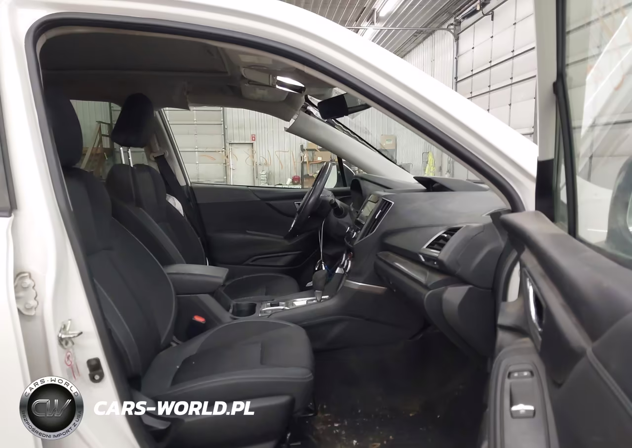 2019 Subaru Forester Premium VIN:JF2SKAGC7KH485803 - 5