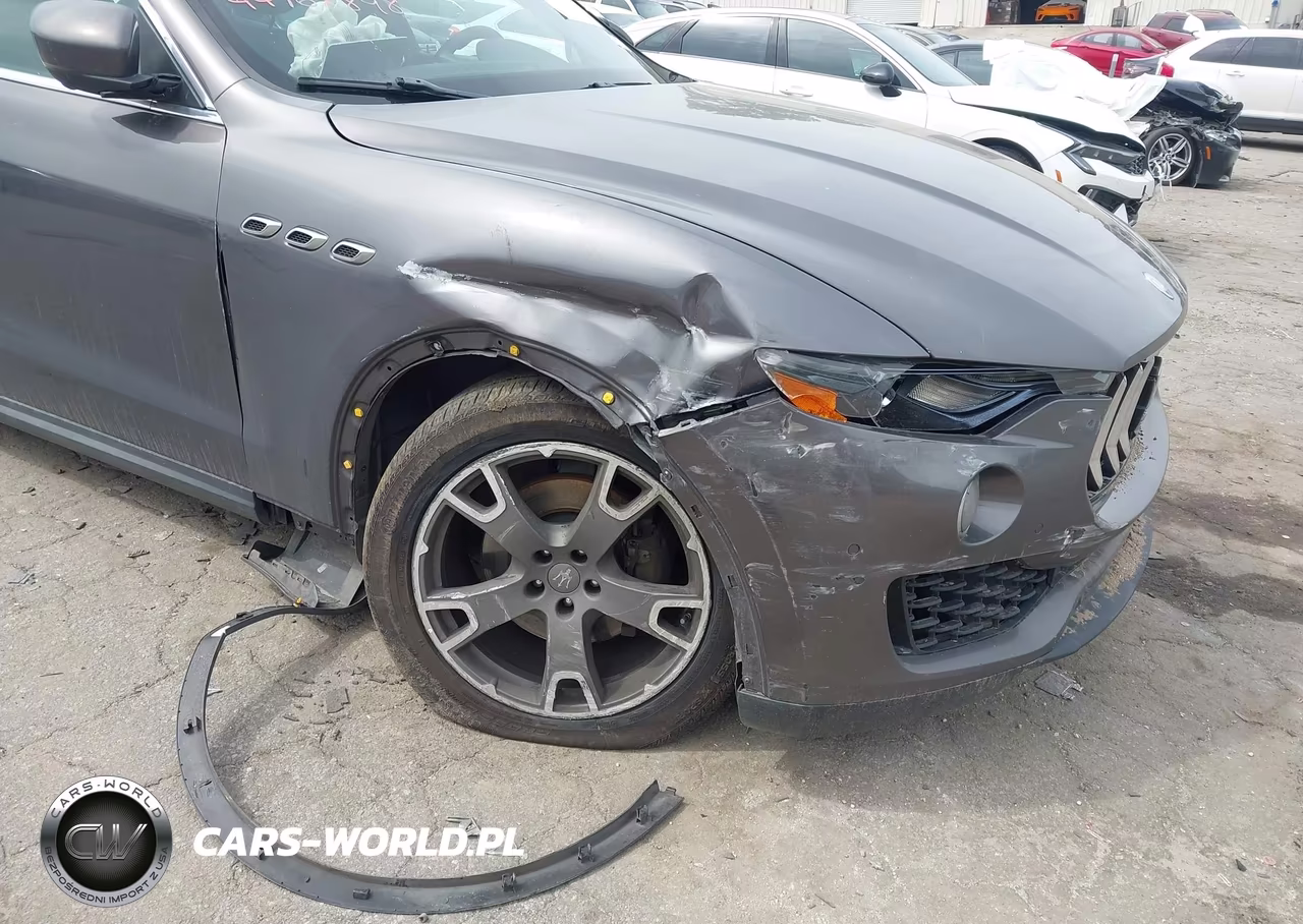 2017 Maserati Levante VIN:ZN661XUA6HX245552 - 6