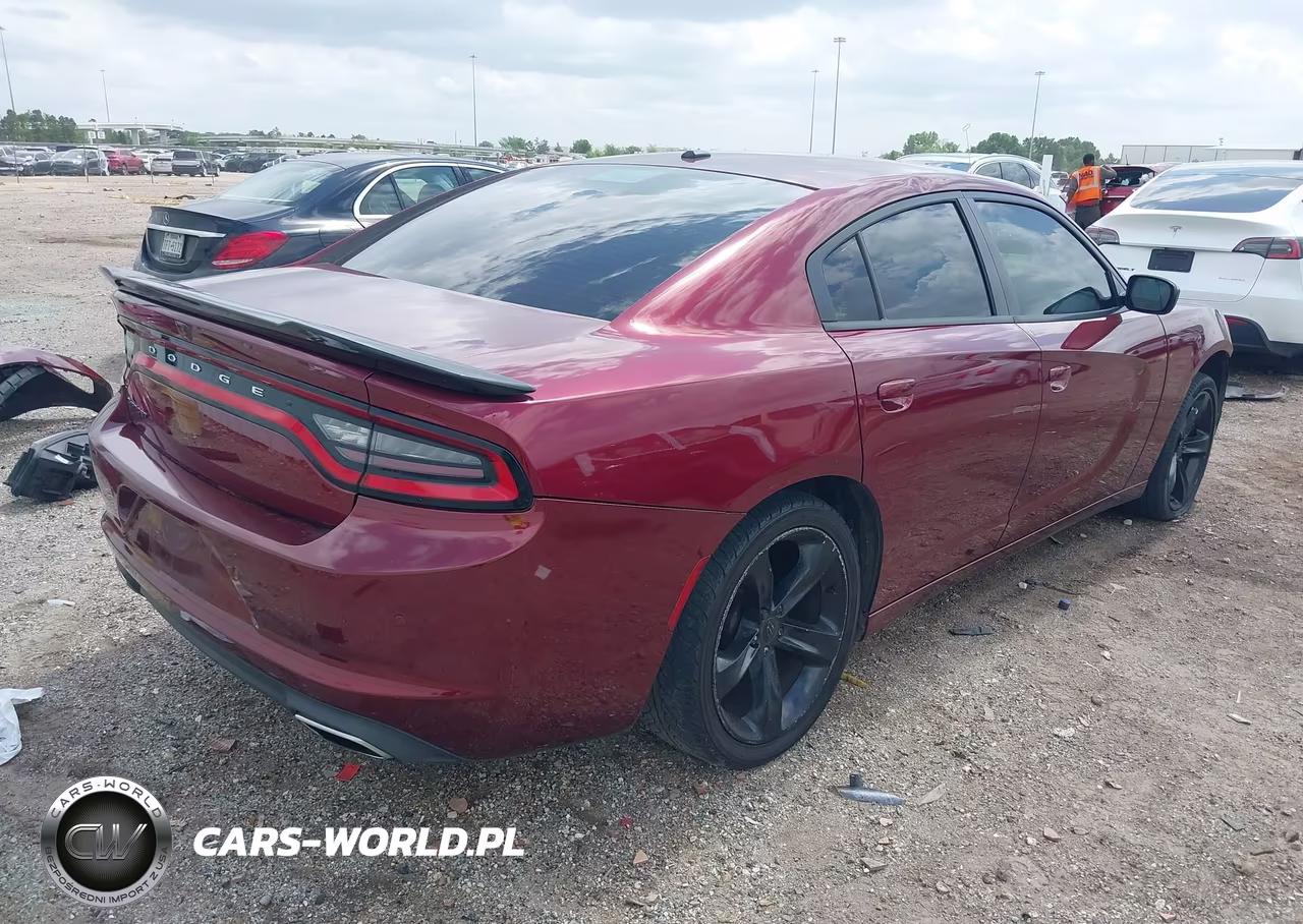 2018 Dodge Charger Sxt Rwd VIN:2C3CDXBG7JH145655 - 4