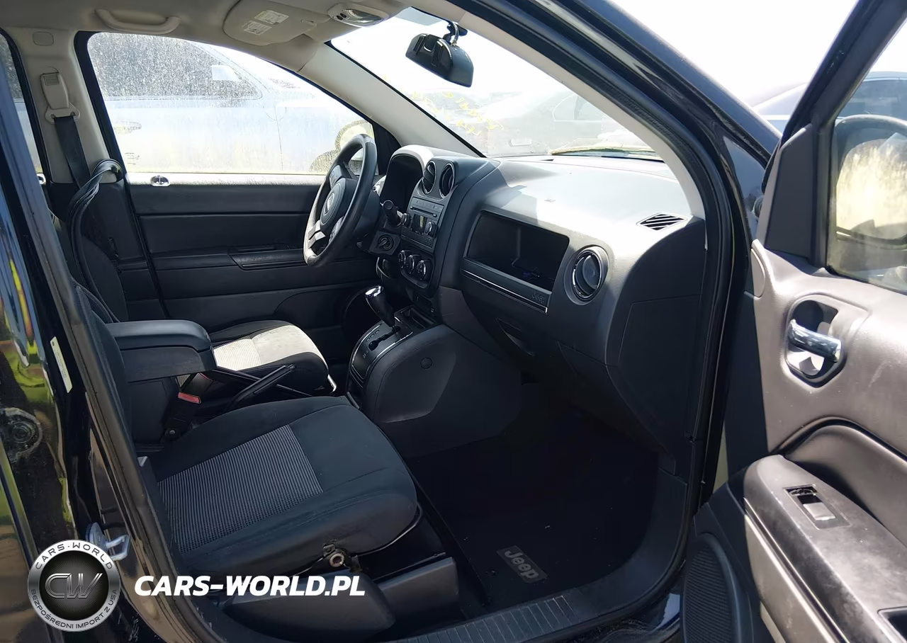 2011 Jeep Compass VIN:1J4NT1FA2BD224363 - 5