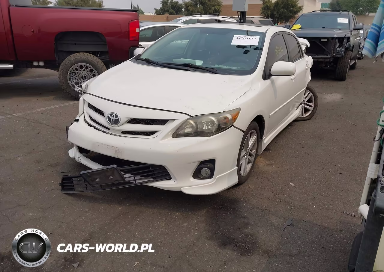 2011 Toyota Corolla S VIN:2T1BU4EE7BC704570 - 2