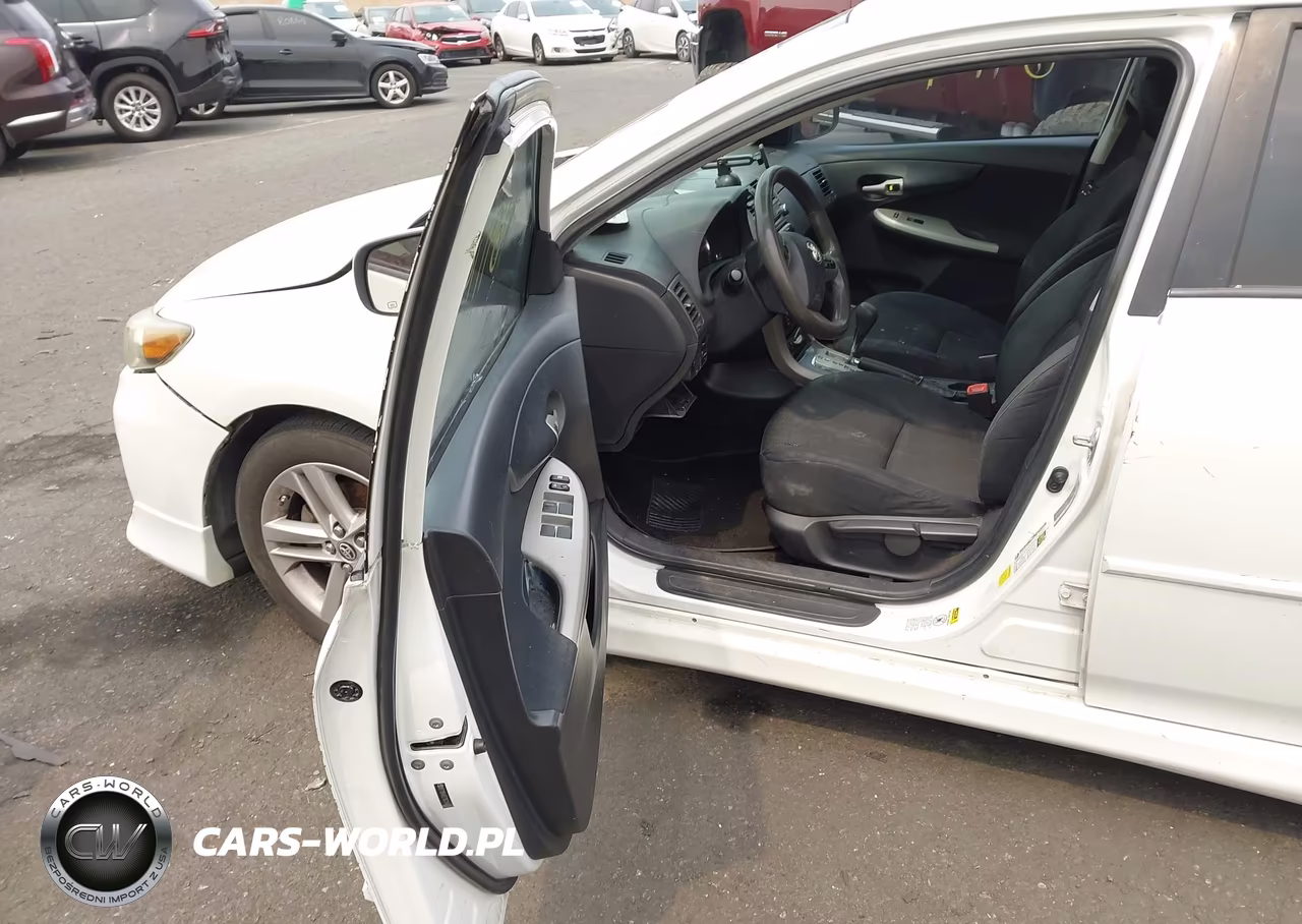 2011 Toyota Corolla S VIN:2T1BU4EE7BC704570 - 5