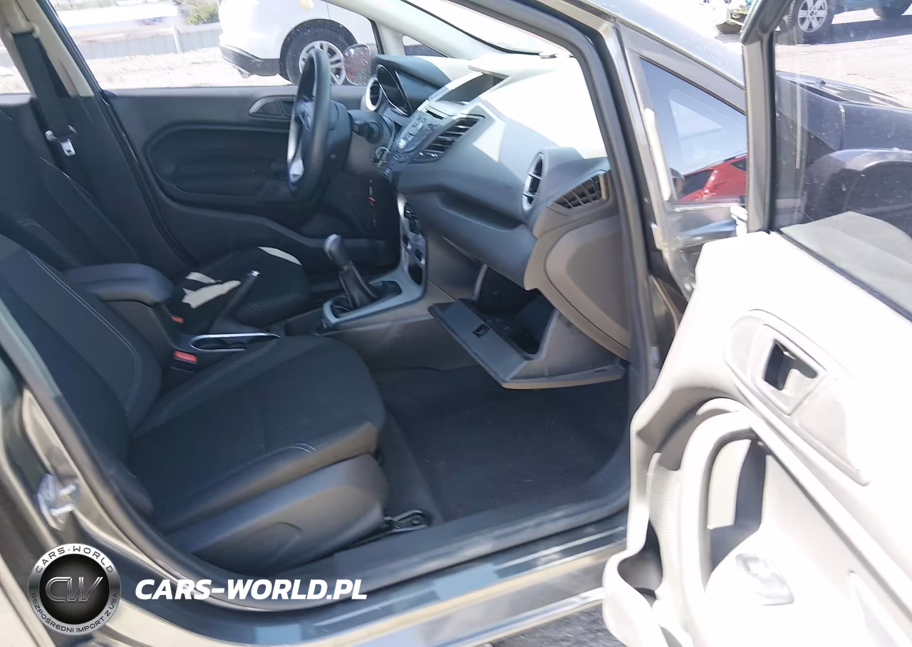 2019 Ford Fiesta Se VIN:3FADP4BJXKM132490 - 5