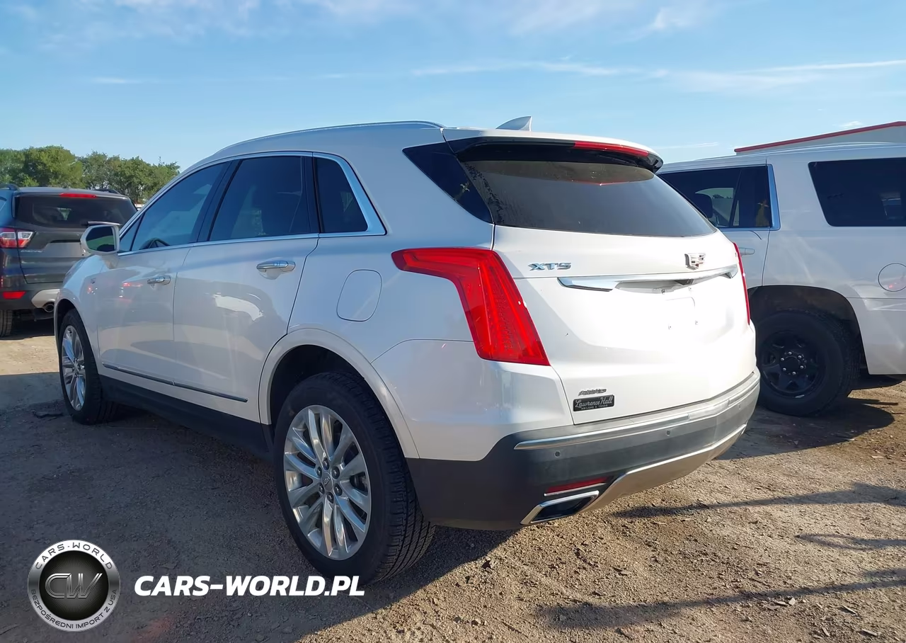2017 Cadillac Xt5 Platinum VIN:1GYKNFRS2HZ113368 - 3