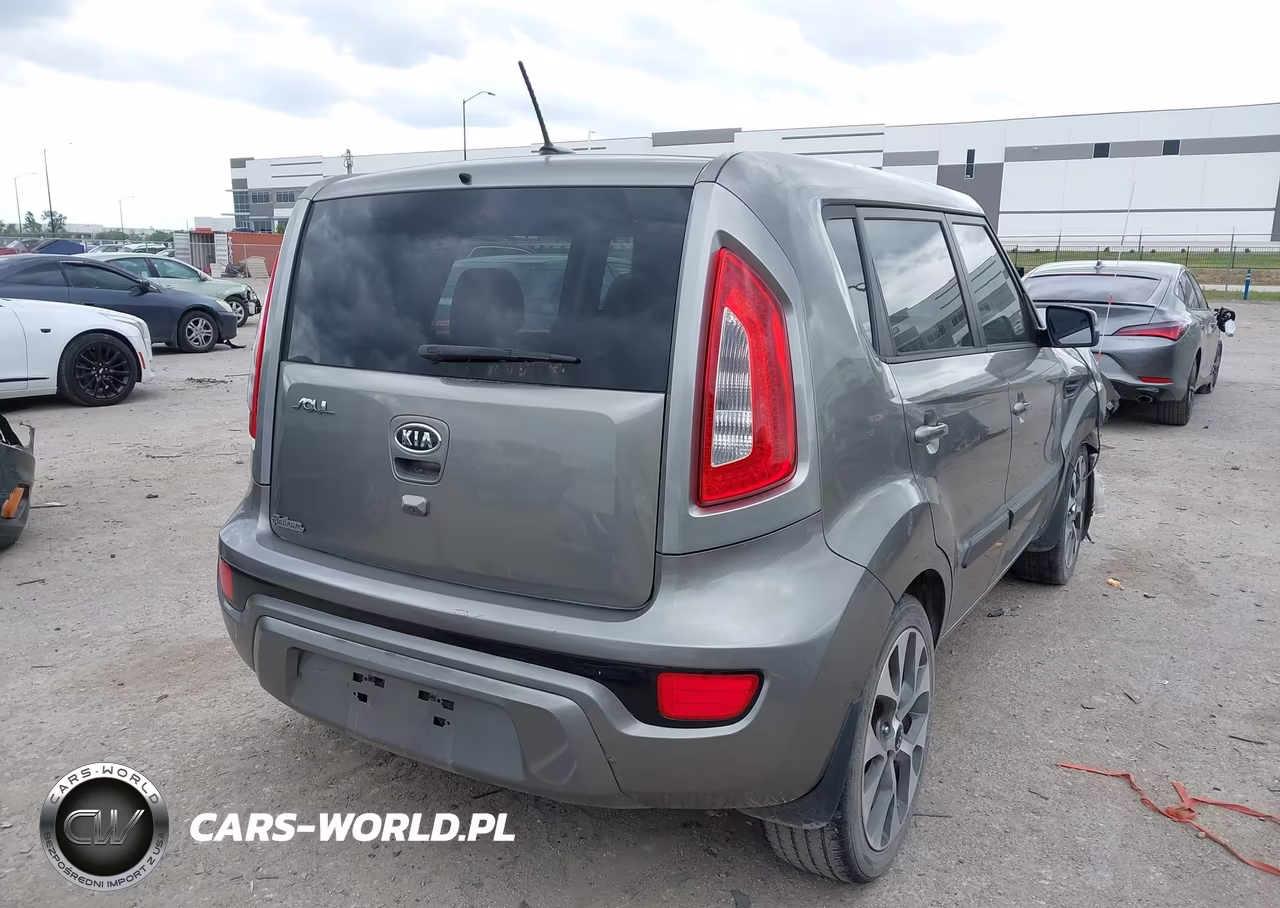 2012 Kia Soul ! VIN:KNDJT2A69C7450820 - 4