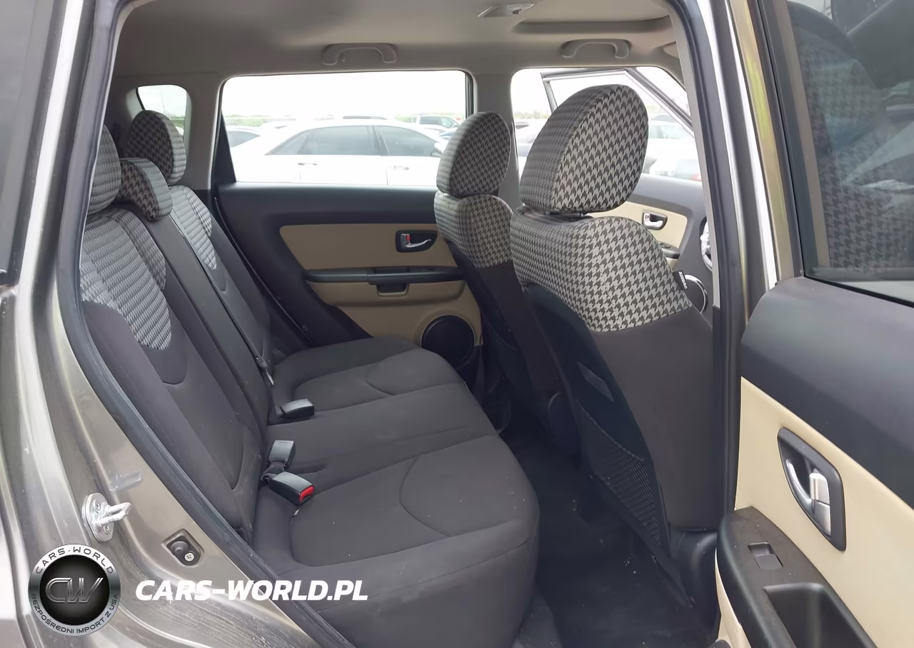 2012 Kia Soul ! VIN:KNDJT2A69C7450820 - 8