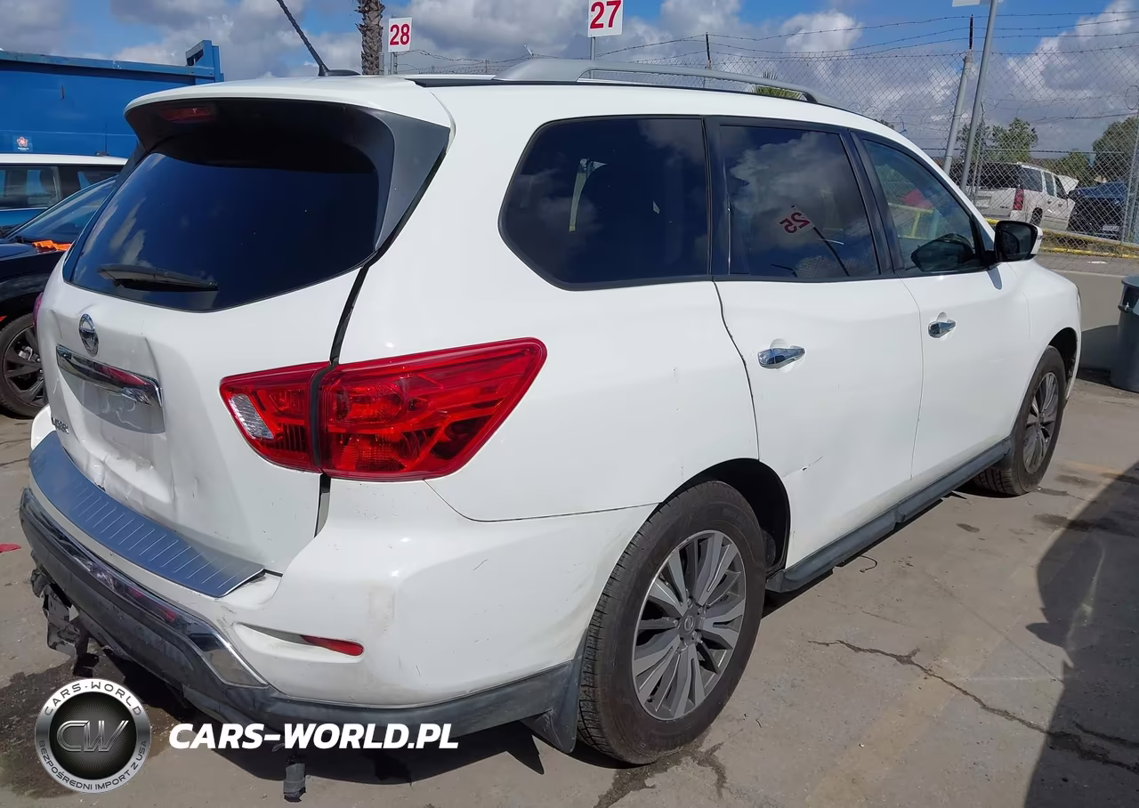 2017 Nissan Pathfinder S VIN:5N1DR2MNXHC674722 - 4