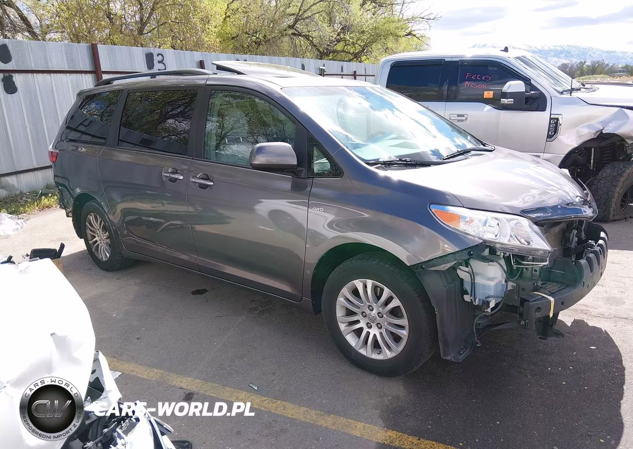 2017 Toyota Sienna Xle 7 Passenger