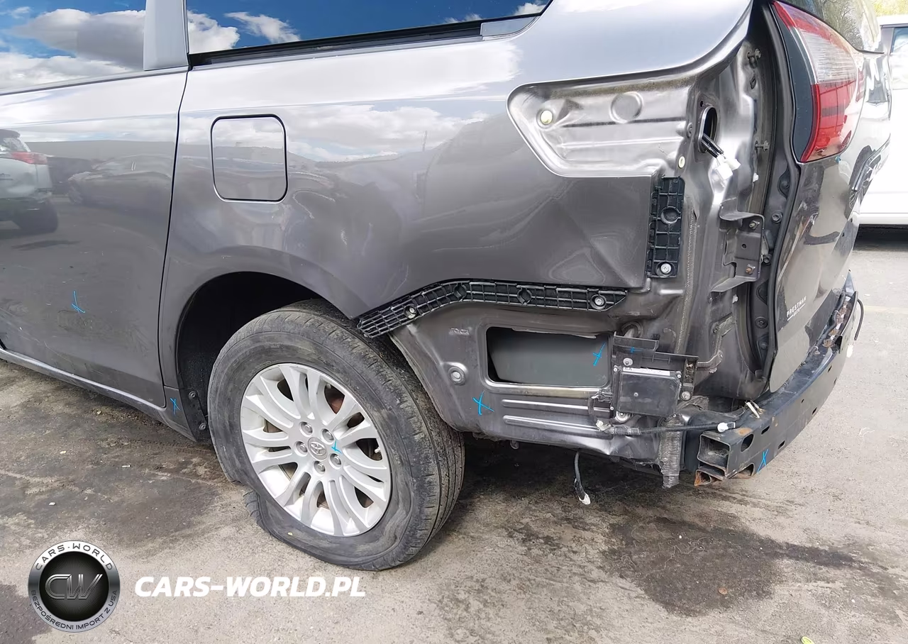 2017 Toyota Sienna Xle 7 Passenger VIN:5TDDZ3DC2HS178076 - 6