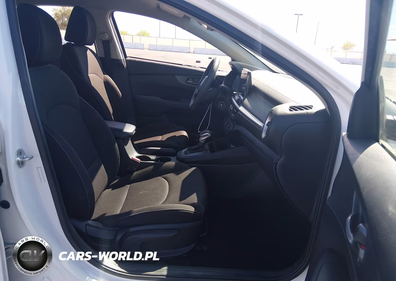 2021 Kia Forte Lxs VIN:3KPF24AD7ME350493 - 5