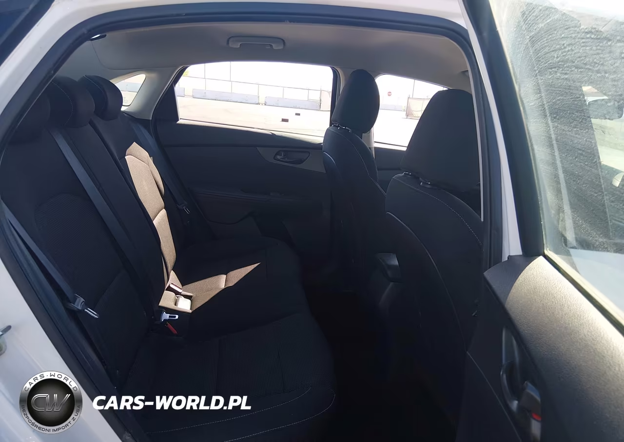 2021 Kia Forte Lxs VIN:3KPF24AD7ME350493 - 8