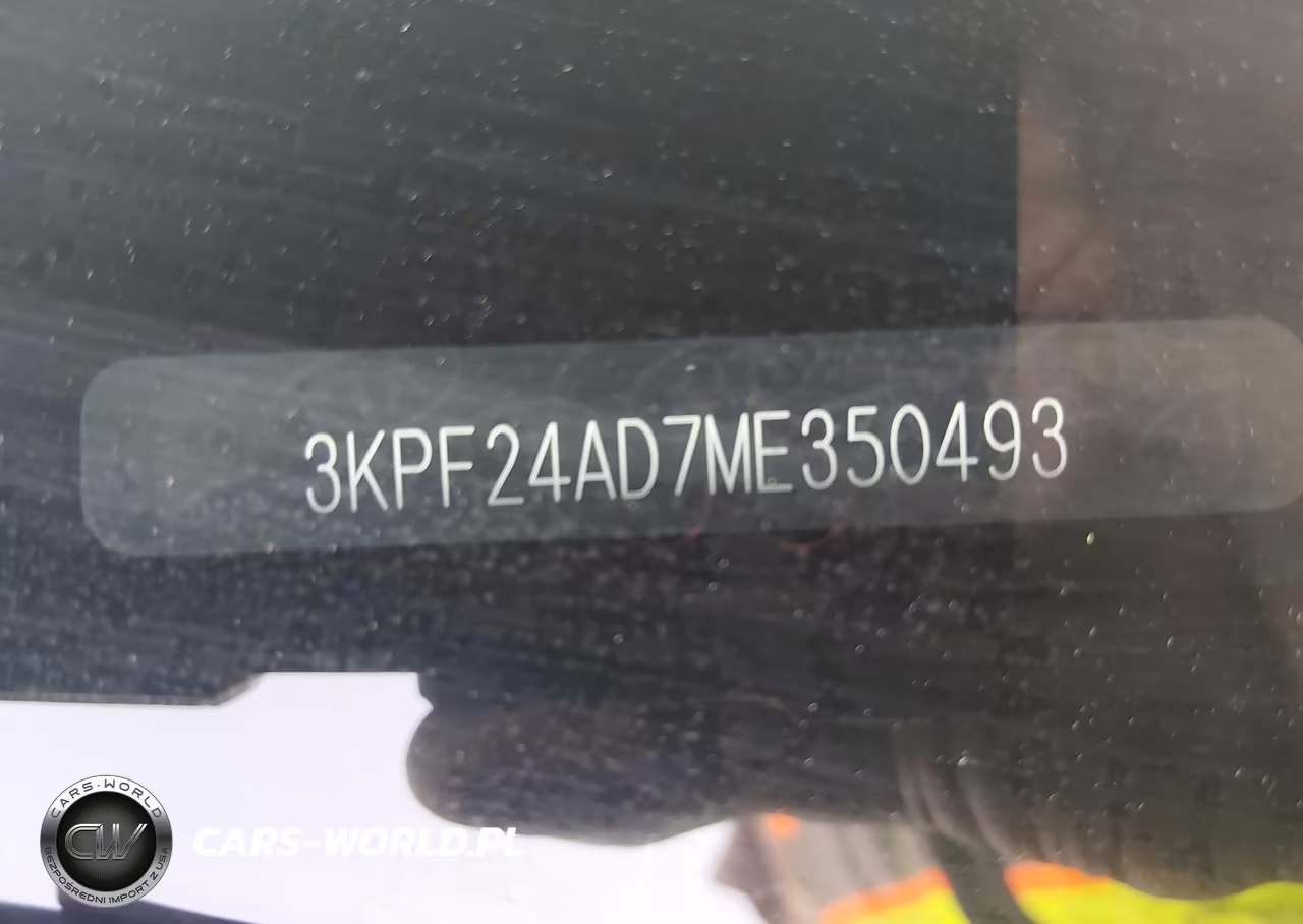 2021 Kia Forte Lxs VIN:3KPF24AD7ME350493 - 9