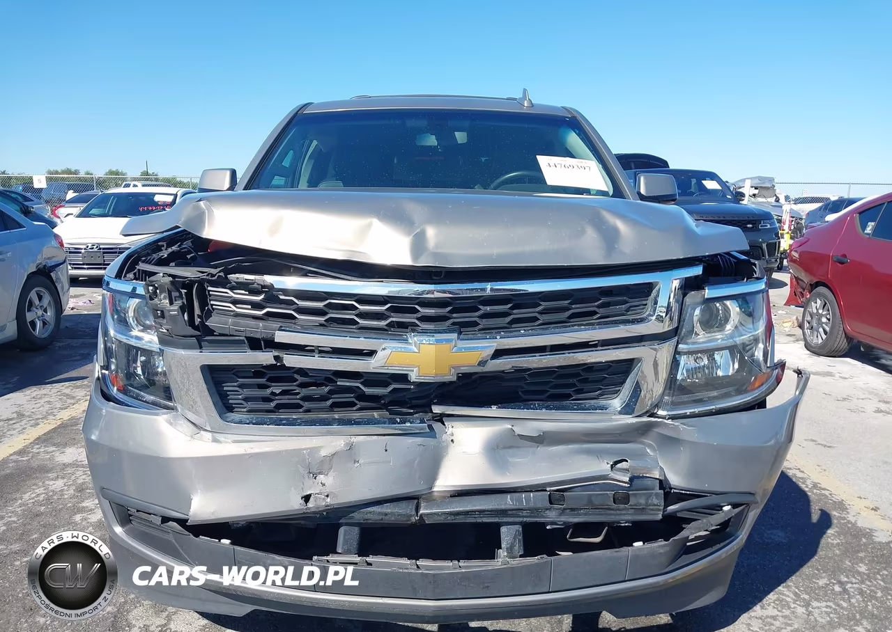2017 Chevrolet Tahoe Ls VIN:1GNSCAKCXHR405584 - 12