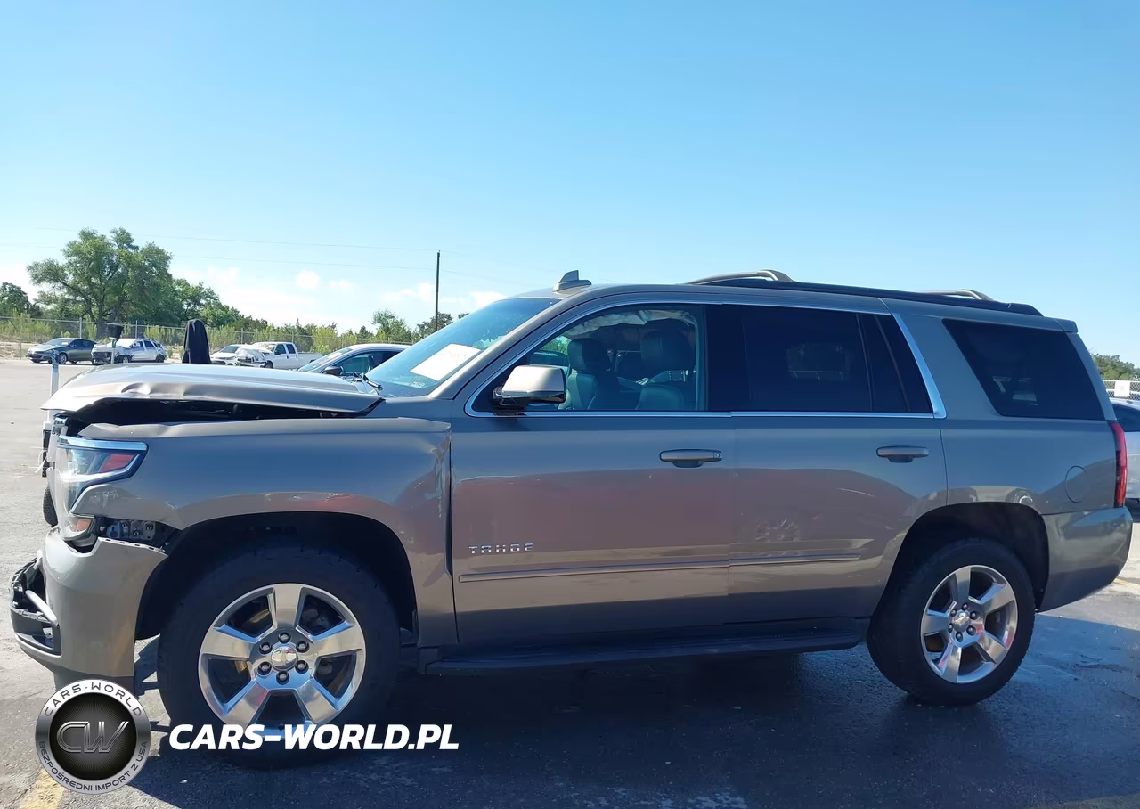2017 Chevrolet Tahoe Ls VIN:1GNSCAKCXHR405584 - 14
