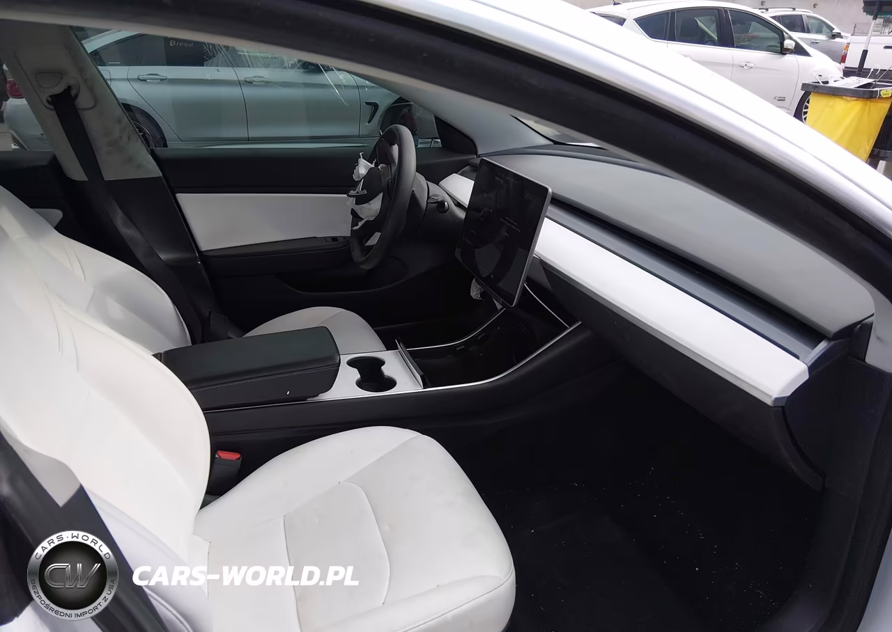 2018 Tesla Model 3 Long Range-Performance VIN:5YJ3E1EB9JF135530 - 5