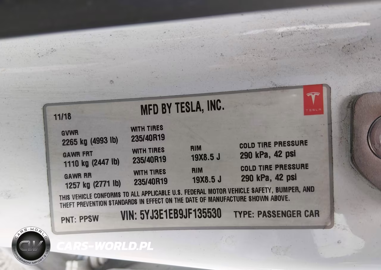 2018 Tesla Model 3 Long Range-Performance VIN:5YJ3E1EB9JF135530 - 9