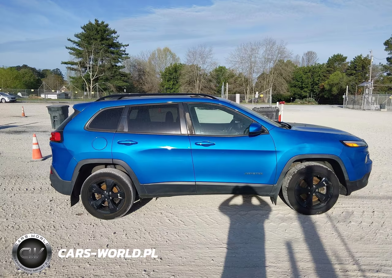 2018 Jeep Cherokee Latitude Fwd VIN:1C4PJLCB8JD595474 - 13