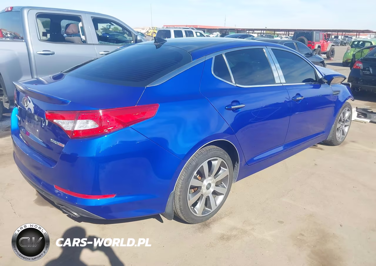 2013 Kia Optima Sx VIN:5XXGR4A68DG131308 - 4
