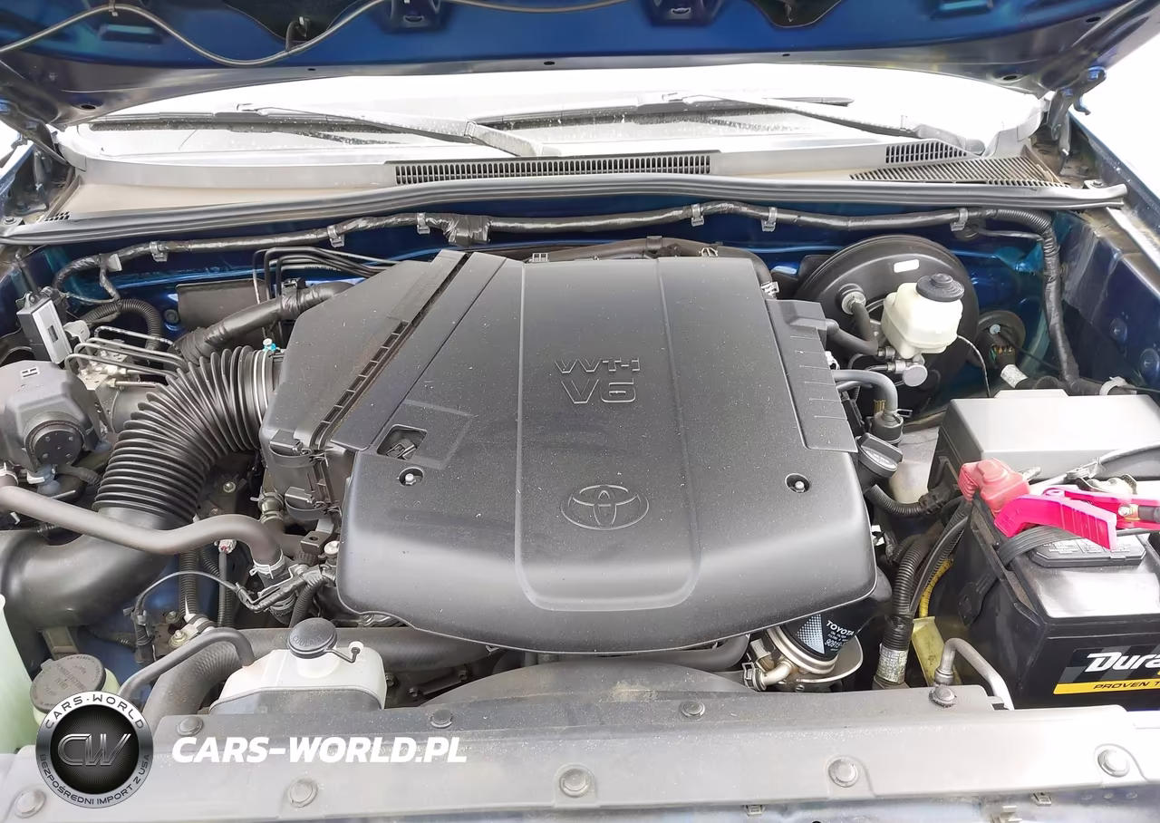 2015 Toyota Tacoma Prerunner V6 VIN:3TMJU4GN1FM186770 - 10