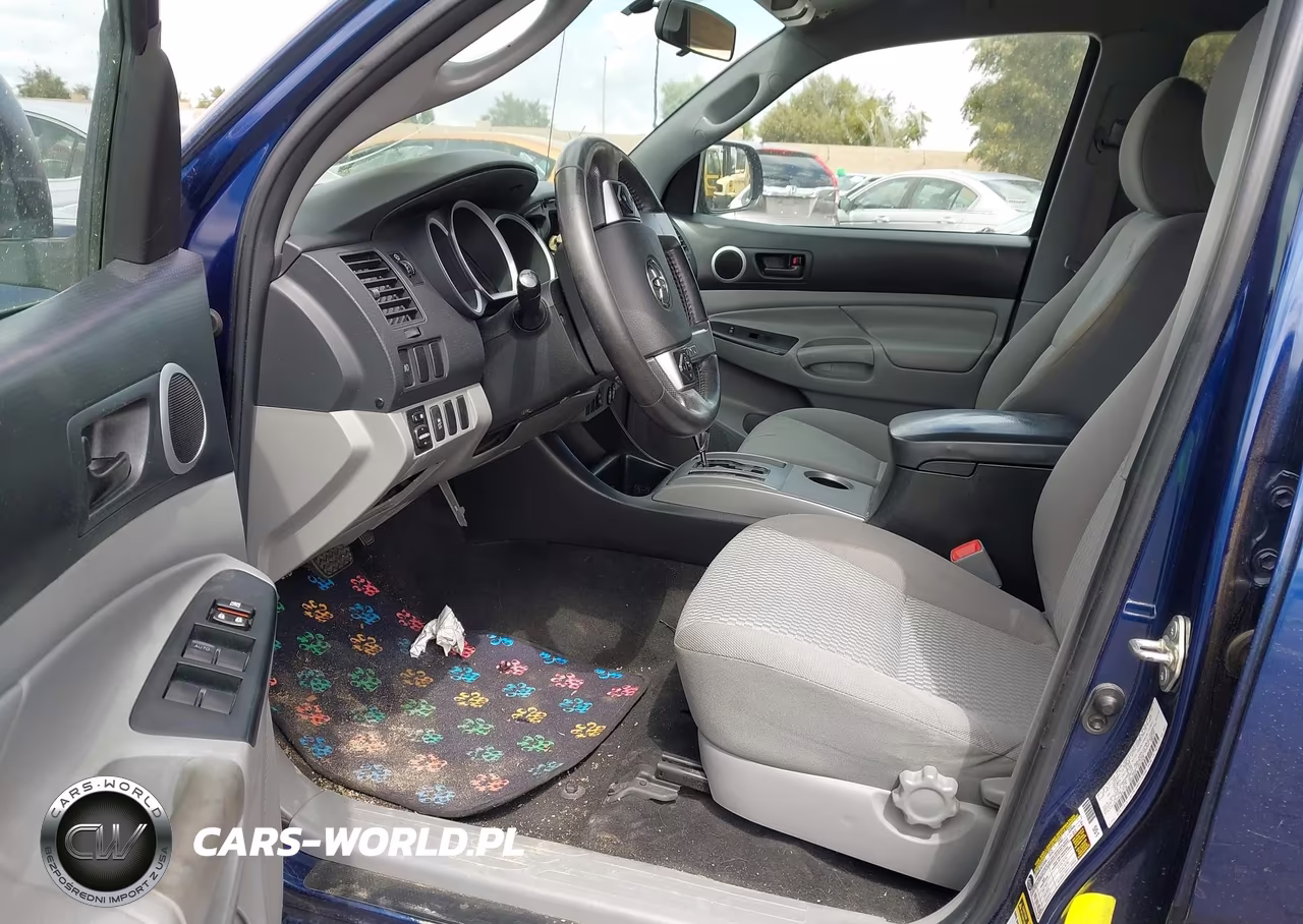 2015 Toyota Tacoma Prerunner V6 VIN:3TMJU4GN1FM186770 - 5
