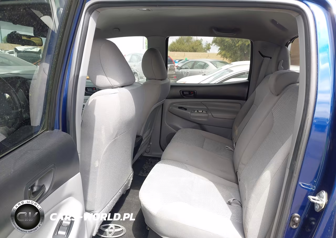2015 Toyota Tacoma Prerunner V6 VIN:3TMJU4GN1FM186770 - 8