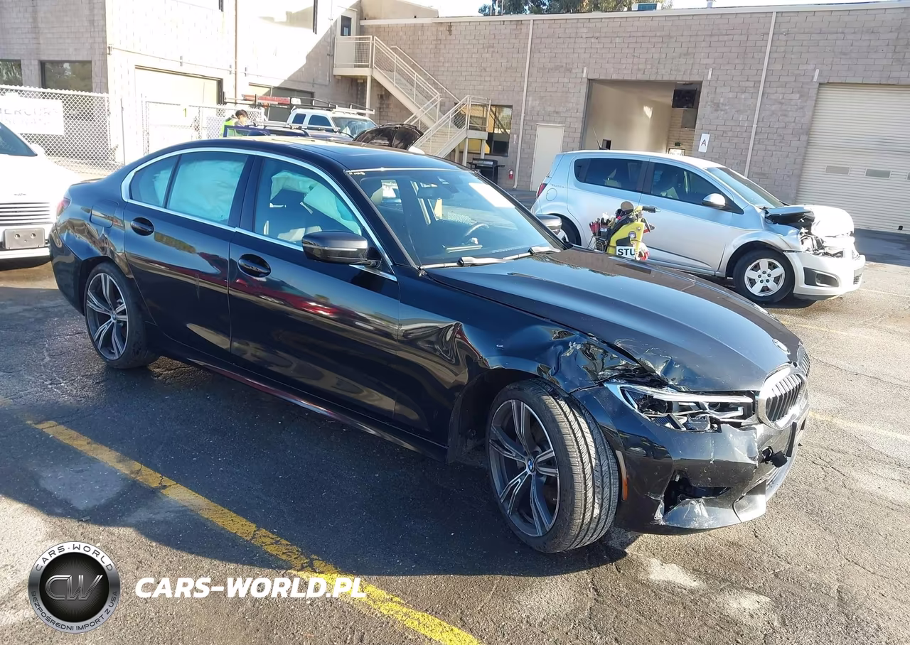 2022 BMW 330I – zdjęcie 1 z 16