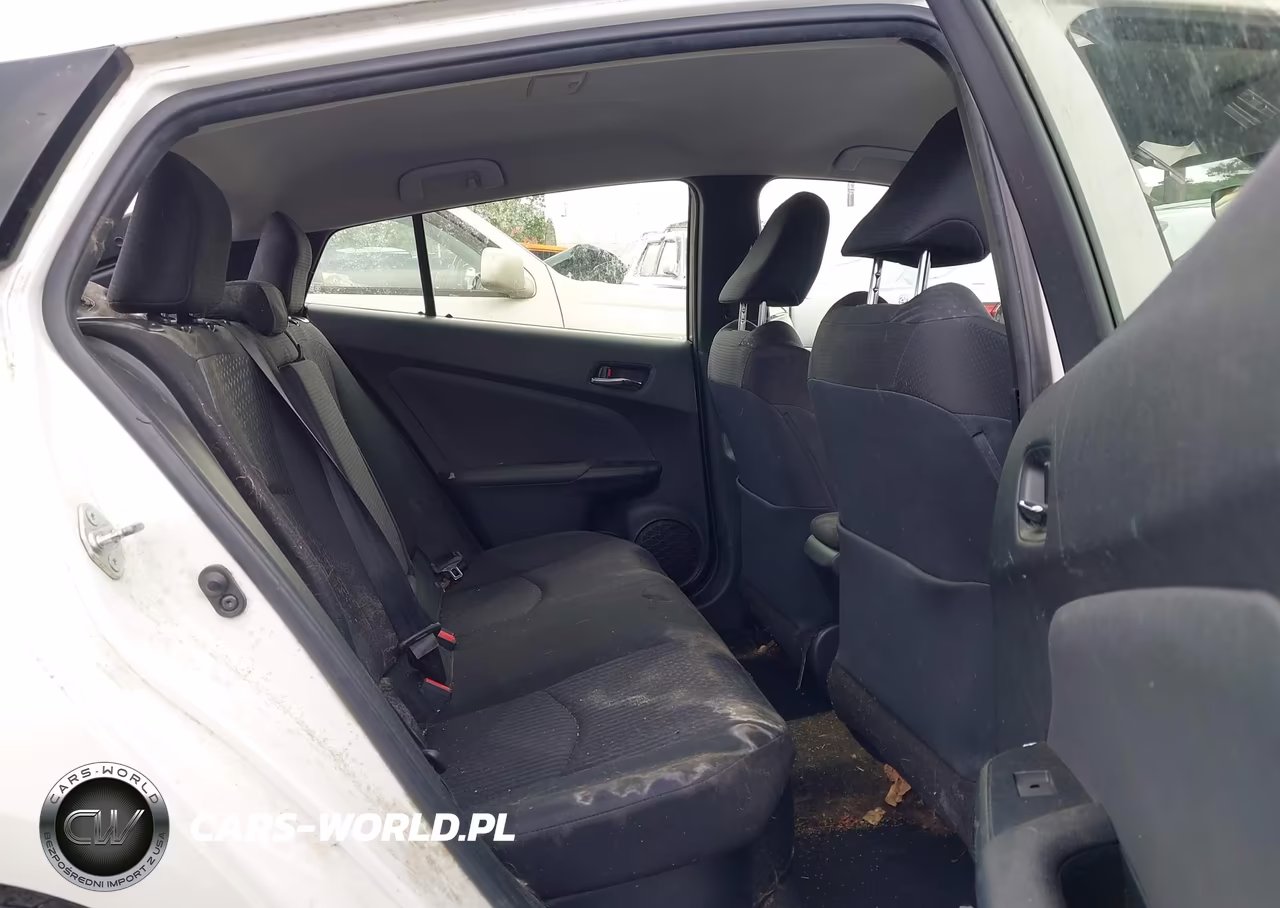 2017 Toyota Prius Two VIN:JTDKBRFU8H3551661 - 8