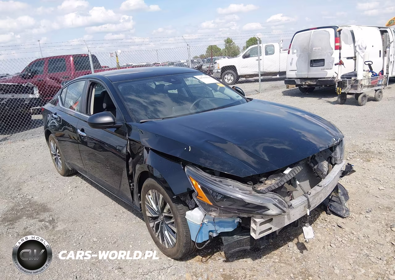 2024 Nissan Altima Sv Fwd