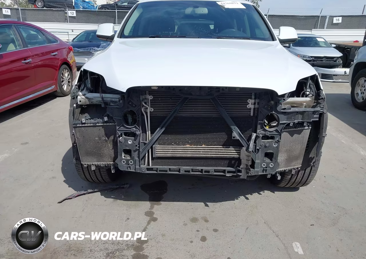 2013 Audi Q7 3.0T Premium VIN:WA1LGAFE0DD010103 - 6
