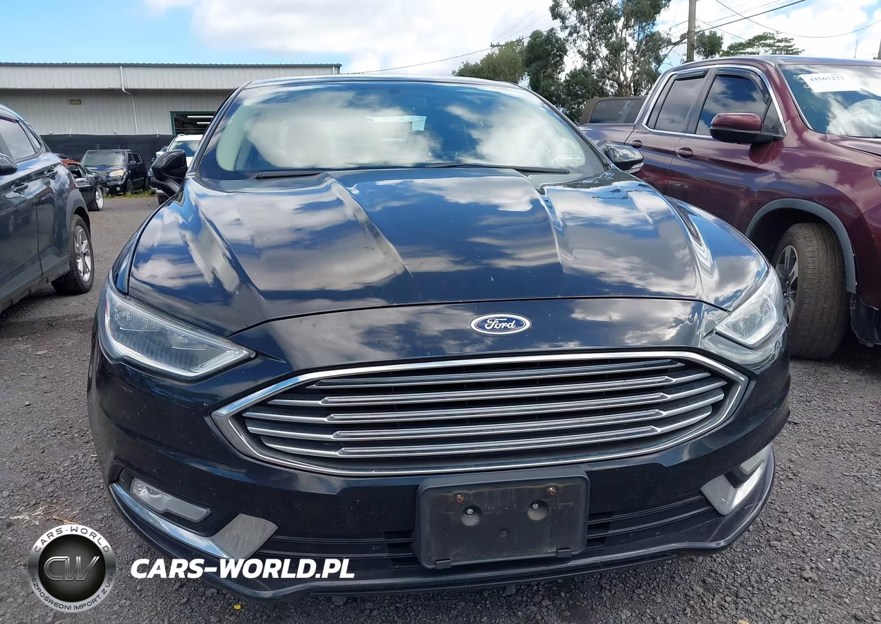 2017 Ford Fusion Energi Titanium VIN:3FA6P0SU1HR367903 - 12