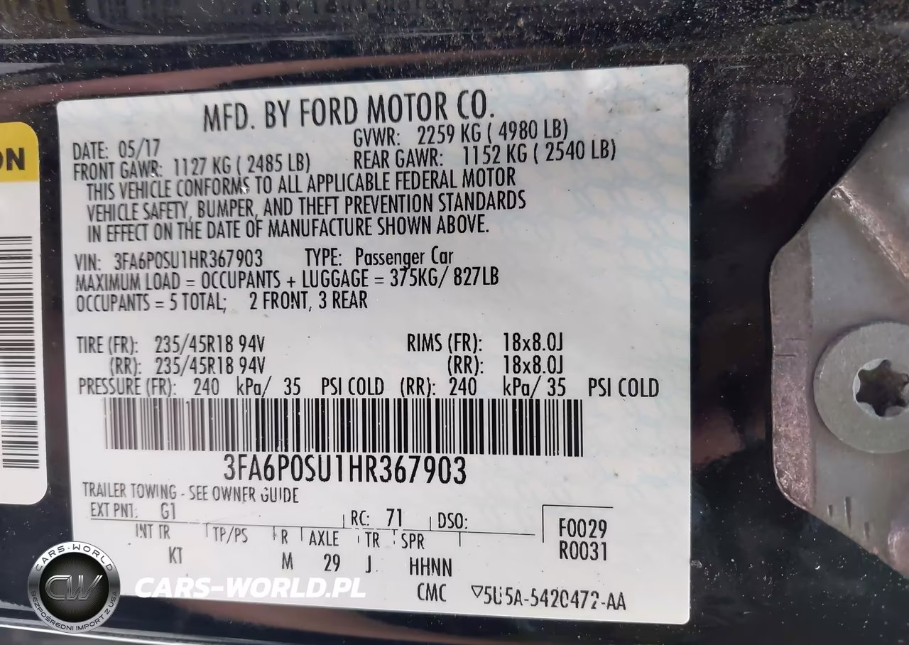 2017 Ford Fusion Energi Titanium VIN:3FA6P0SU1HR367903 - 9