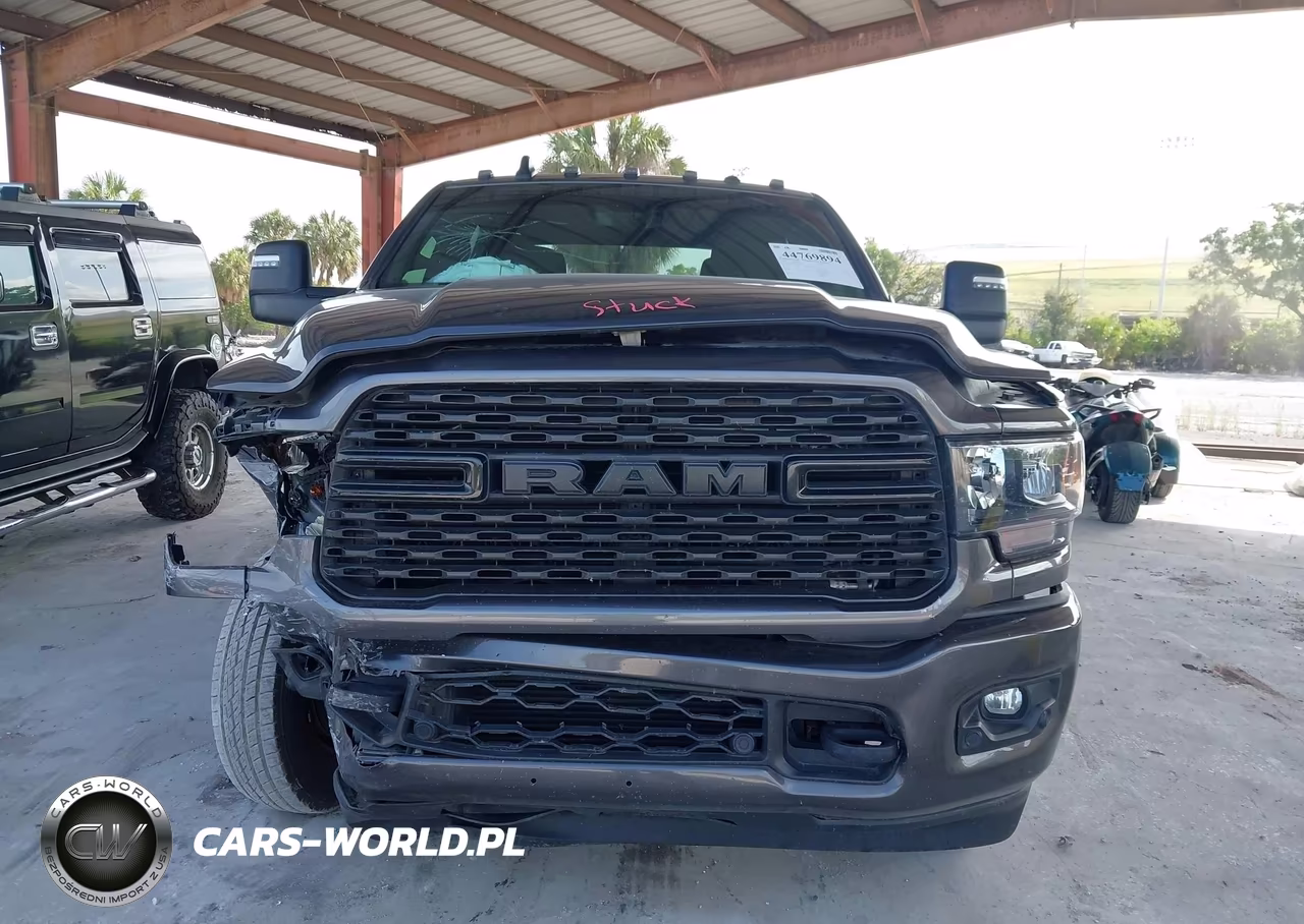 2024 Ram 3500 Big Horn 4X4 8' Box VIN:3C63RRHL1RG391634 - 12