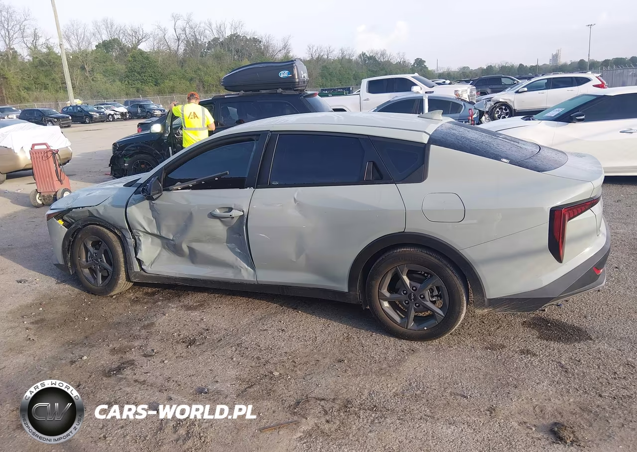 2026 Kia K4 Lxs VIN:3KPFT4DE7TE269039 - 14