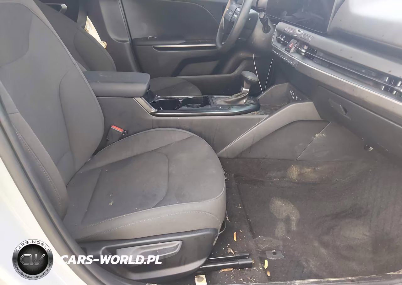 2026 Kia K4 Lxs VIN:3KPFT4DE7TE269039 - 5