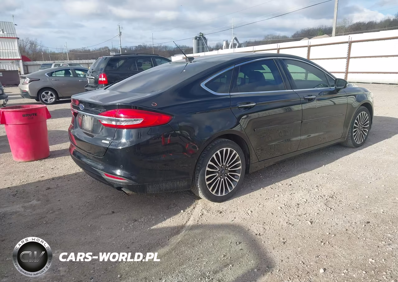 2017 Ford Fusion Se VIN:3FA6P0HD2HR193864 - 4