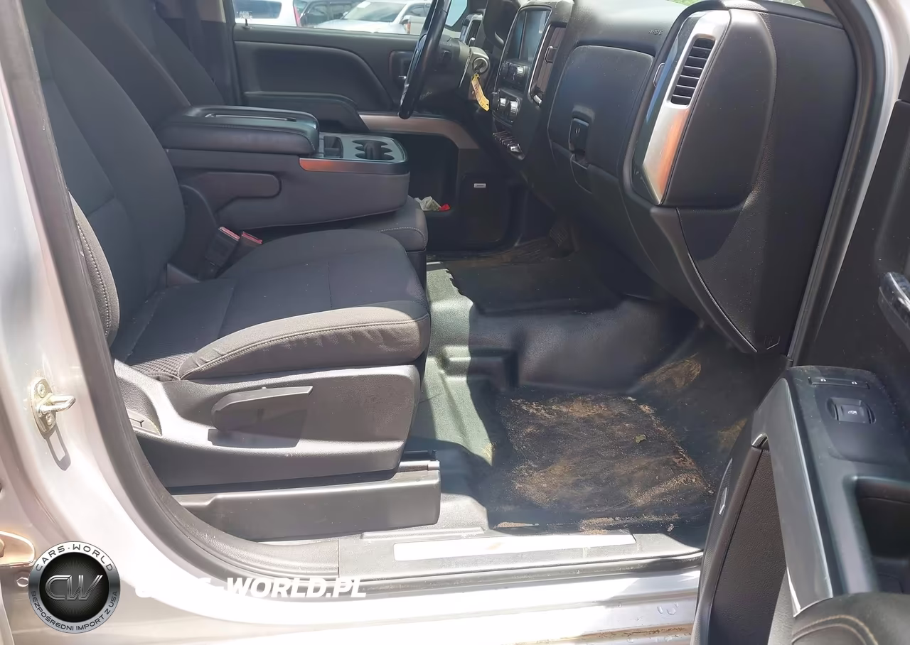 2018 Chevrolet Silverado 1500 2Lt VIN:1GCVKREC5JZ218486 - 5
