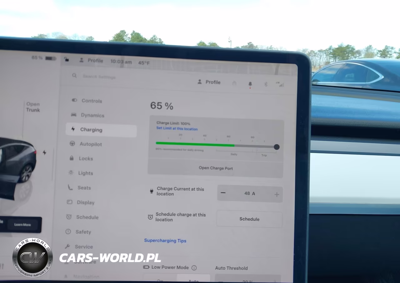 2022 Tesla Model Y Long Range Dual Motor All-Wheel Drive VIN:7SAYGDEE8NF368626 - 17